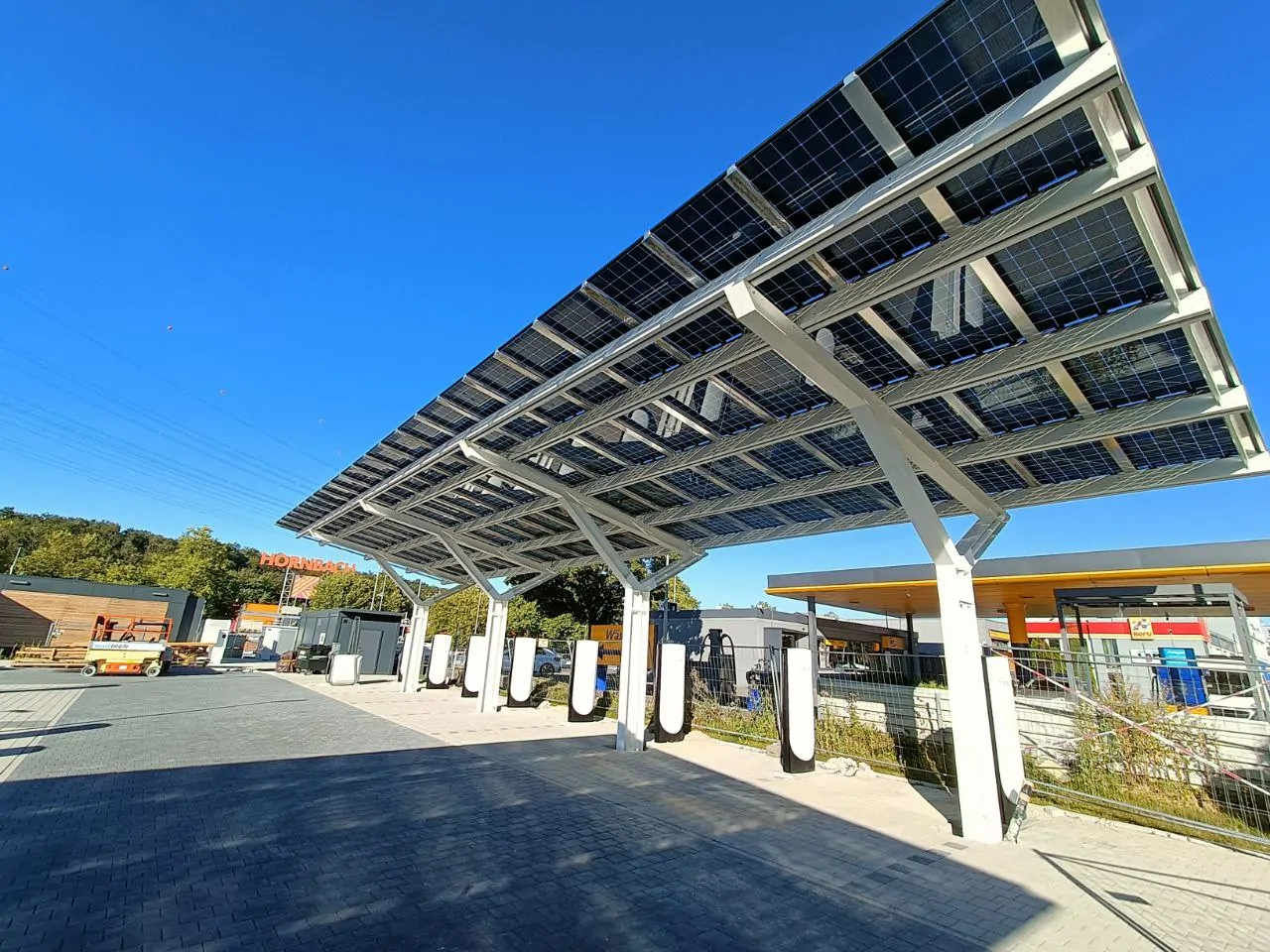 Tesla-Pforzheim-1 Bluetop Solar Parking BlueRoof solar canopies at Tesla charging site in Pforzheim